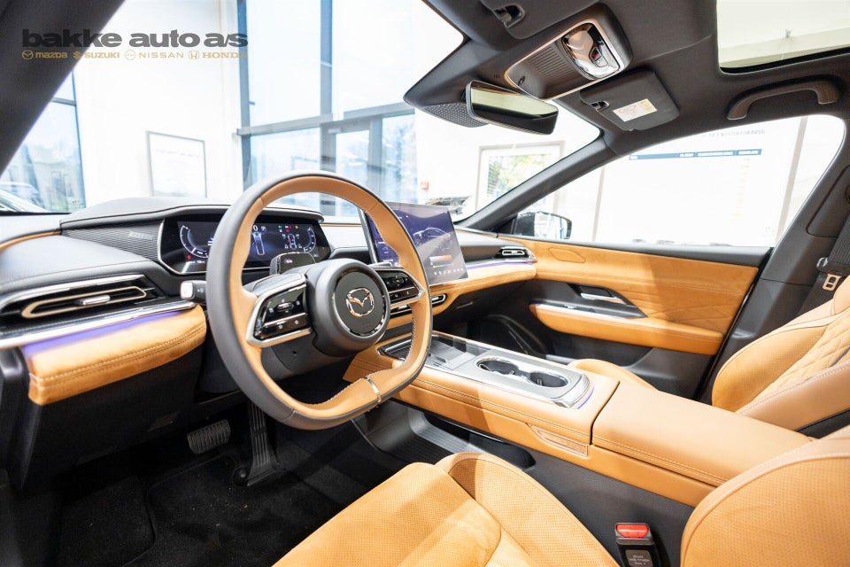 Mazda 6e Takumi+ Long Range 5d