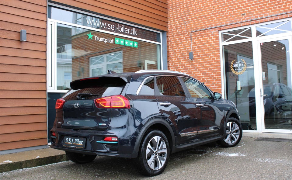 Kia e-Niro 64 Advance 5d