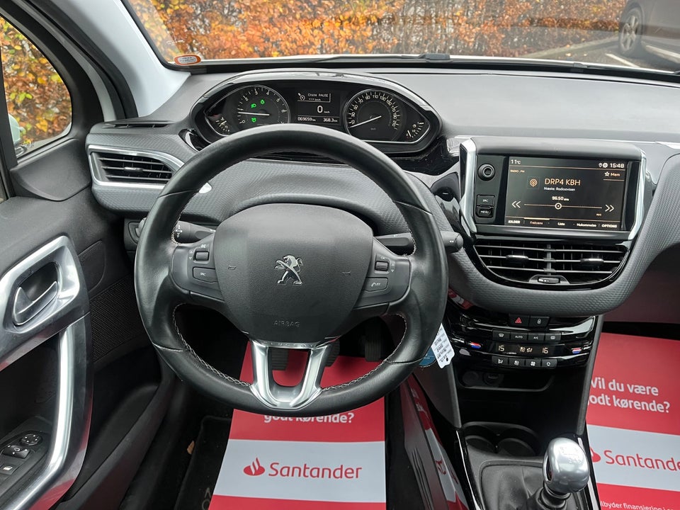 Peugeot 2008 1,2 PureTech 110 Prestige Sky 5d