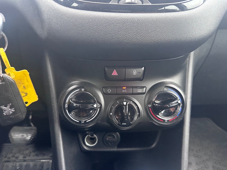 Peugeot 208 1,4 e-HDi 68 Access ESG 5d