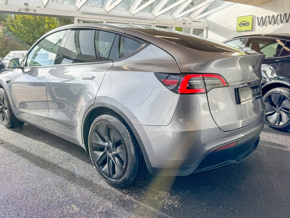 Tesla Model Y Long Range RWD 5d