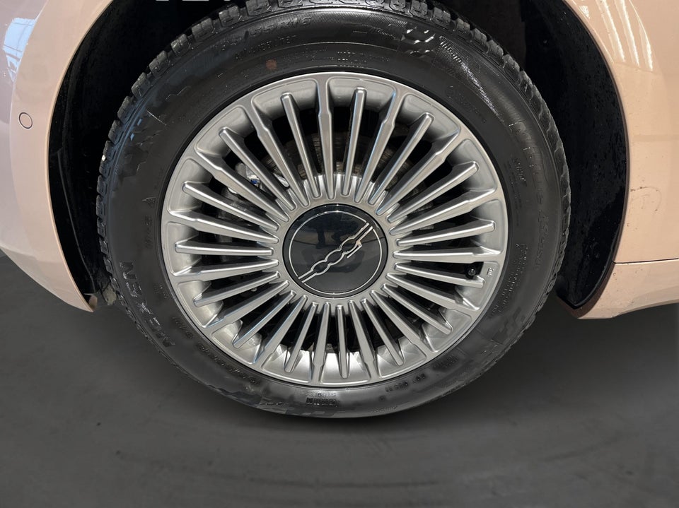 Fiat 500e 42 Icon Pack Cabrio 2d