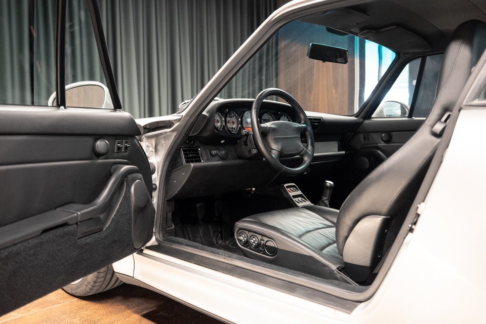 Porsche 911 Turbo 3,6 Coupé 2d