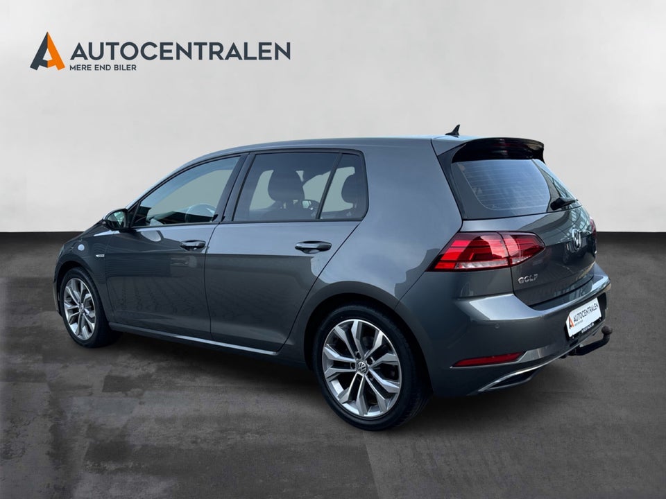 VW Golf VII 1,5 TSi 130 Comfortline DSG 5d