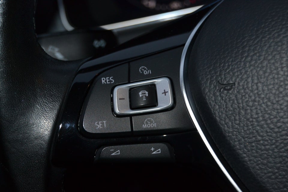 VW Golf VII 1,4 TSi 125 Comfortline 5d