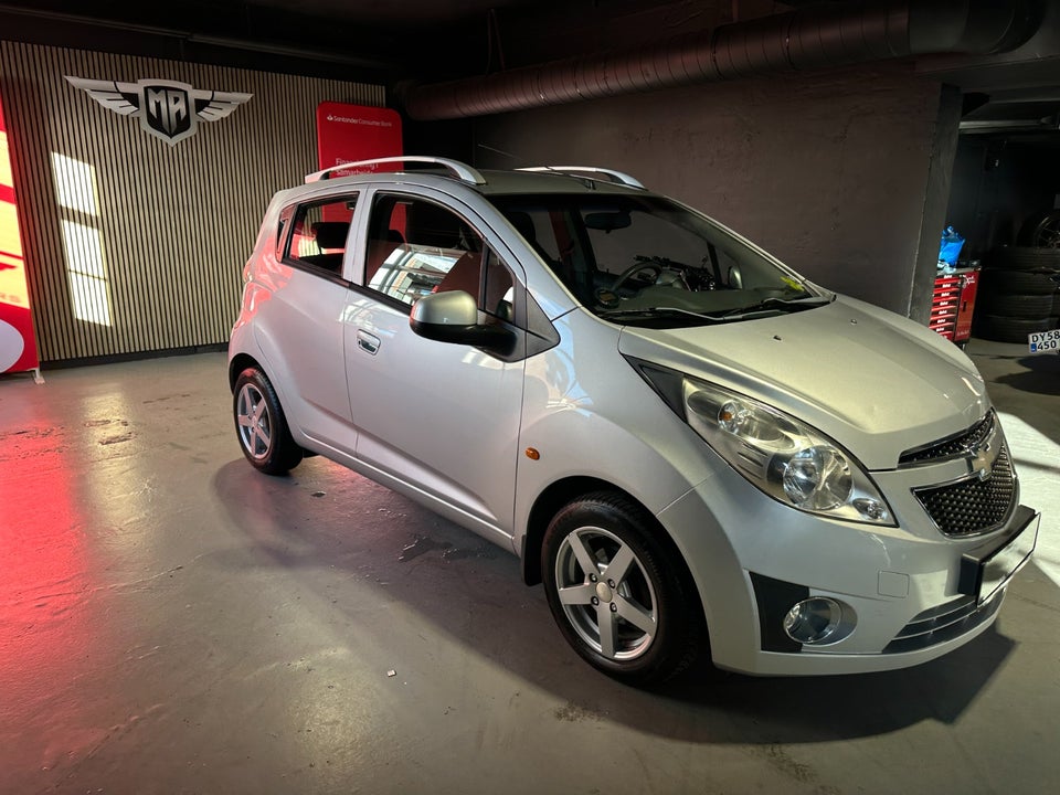 Chevrolet Spark 1,0 LS 5d