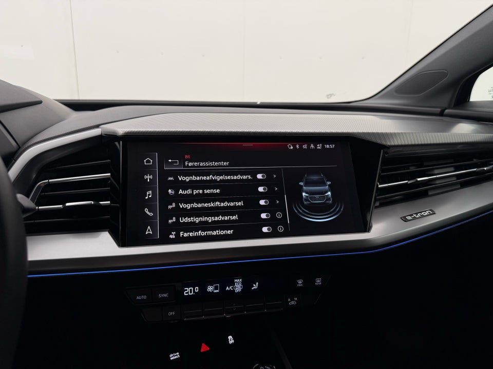 Audi Q4 e-tron 45 Advance quattro 5d