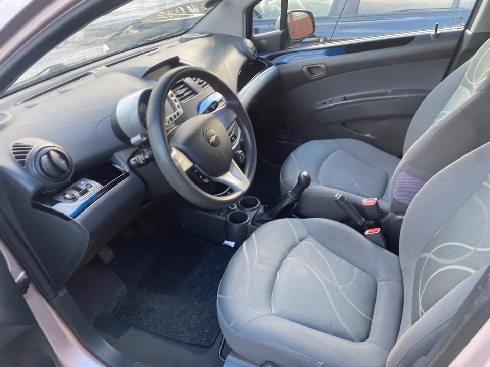 Chevrolet Spark 1,0 LS 5d