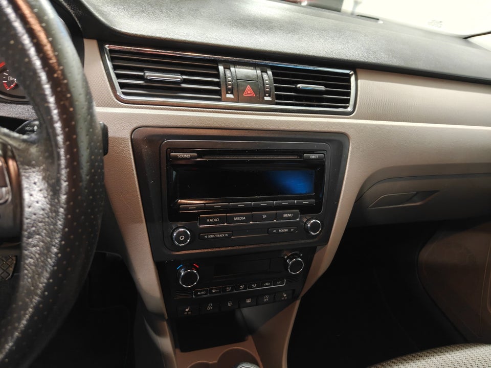 Seat Toledo 1,6 TDi 105 Style 5d