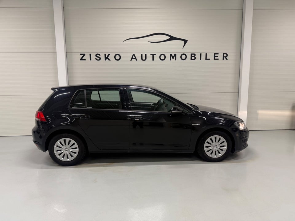VW Golf VII 1,6 TDi 110 BlueMotion 5d