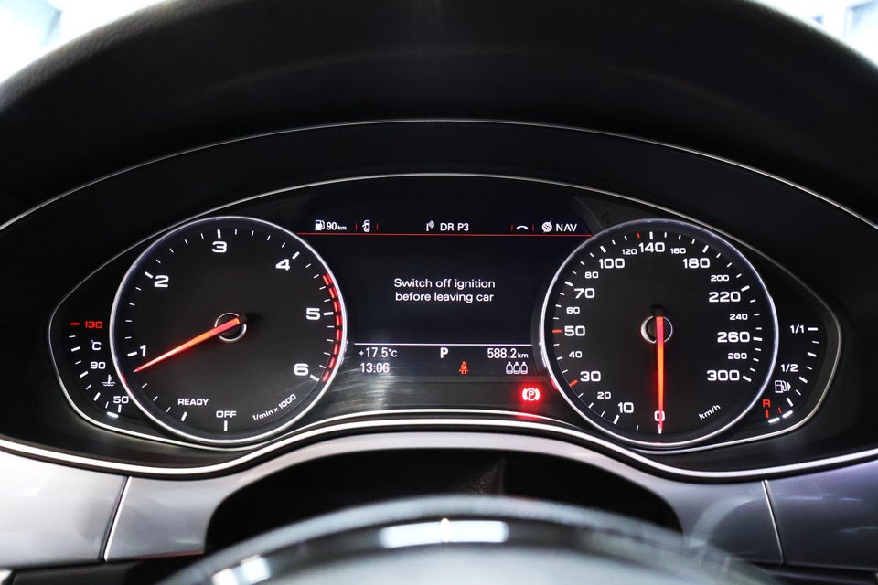 Audi A6 3,0 TDi 218 S-line Avant S-tr. 5d