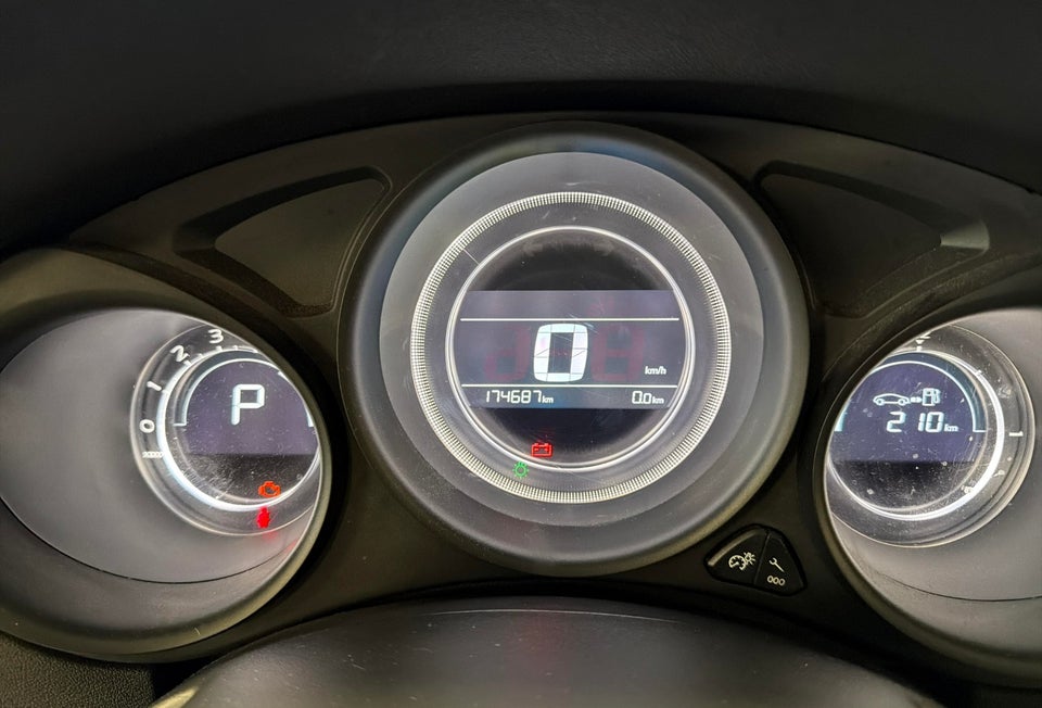 Citroën C4 1,6 BlueHDi 120 Millesime EAT6 5d