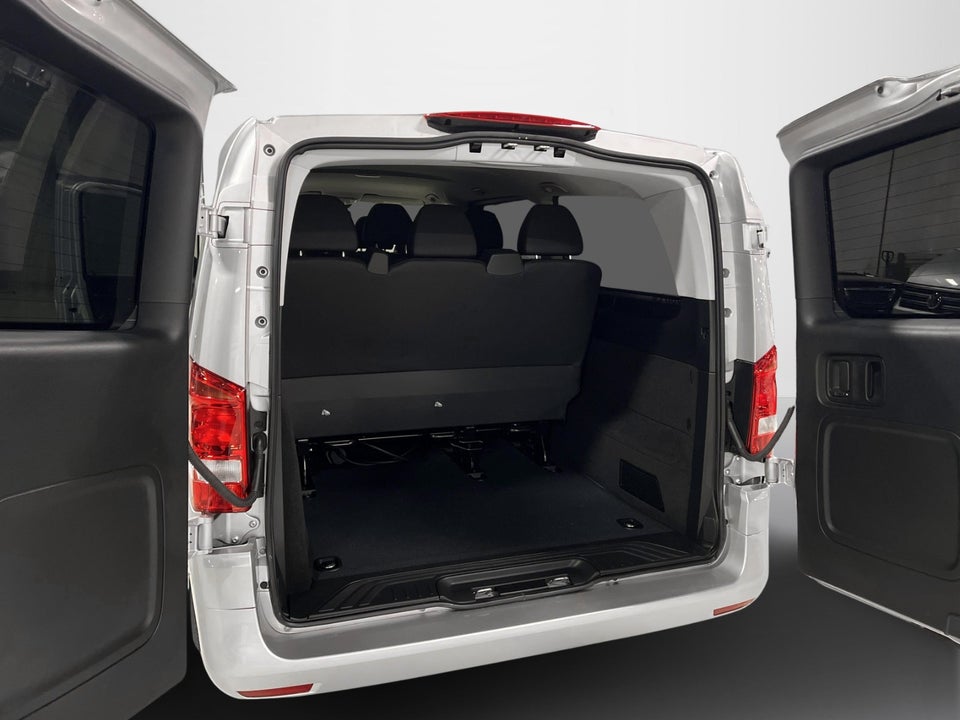 Mercedes eVito 129 Tourer PRO XL