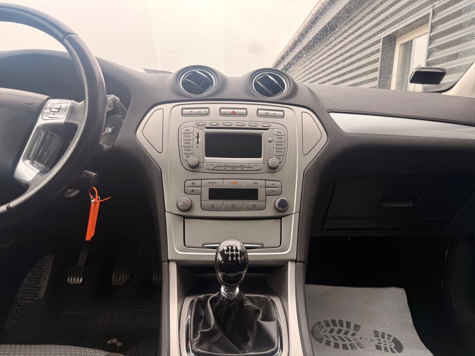 Ford Mondeo 2,0 TDCi 115 Titanium stc. 5d