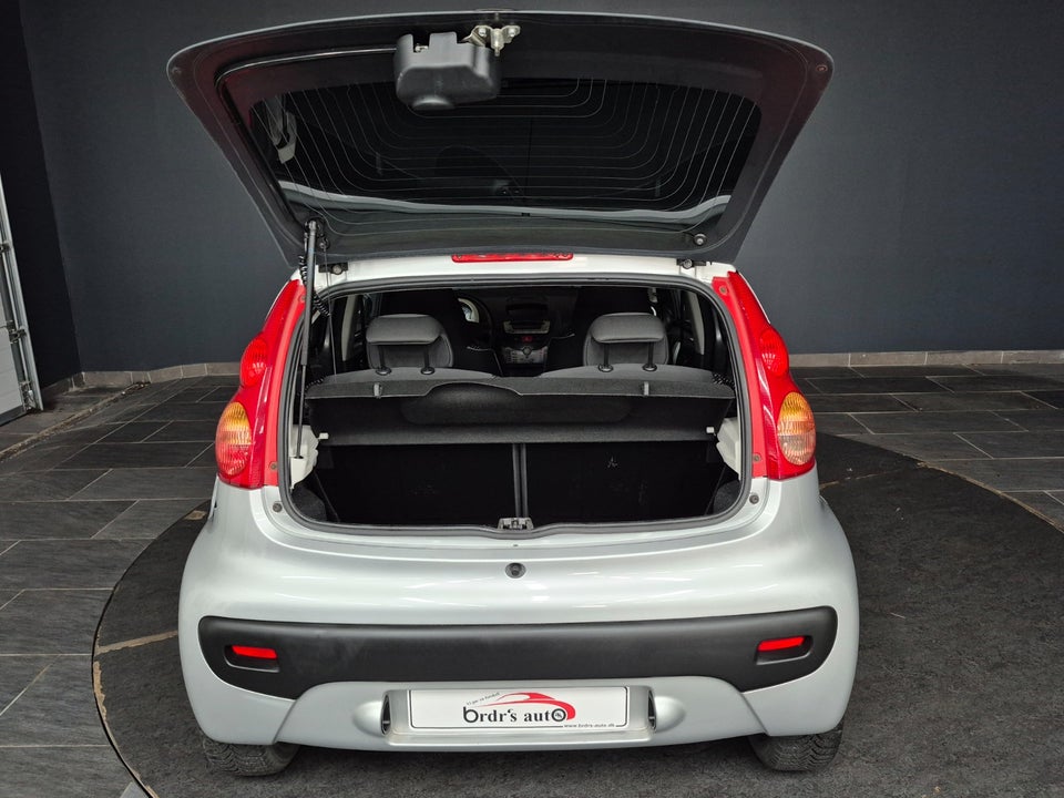 Peugeot 107 1,0 Cool 5d