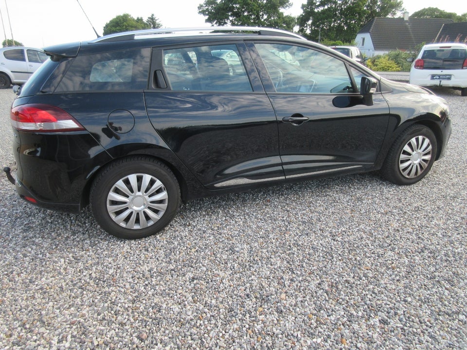 Renault Clio IV 0,9 TCe 90 Expression Sport Tourer 5d