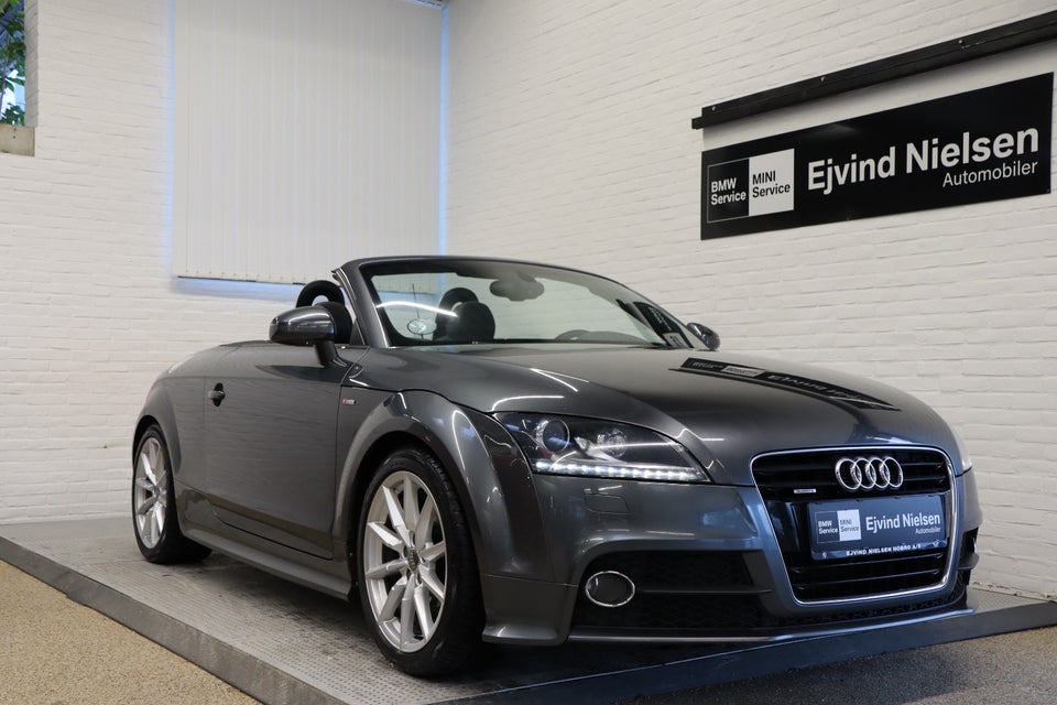 Audi TT 2,0 TFSi 211 Roadster quattro S-tr. 2d
