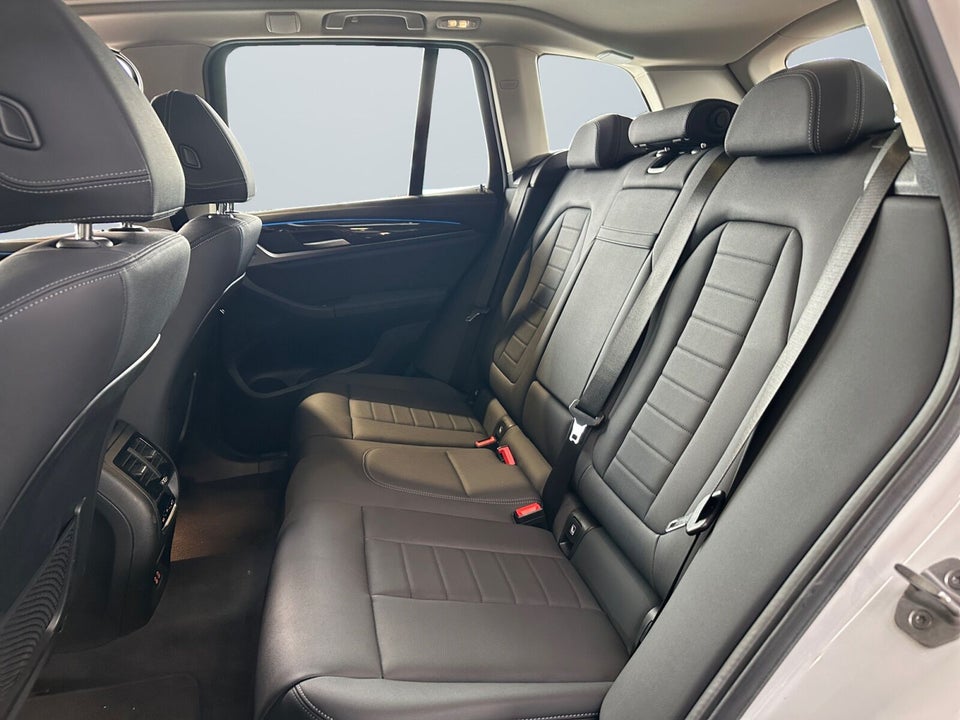 BMW iX3 Inspiring 5d