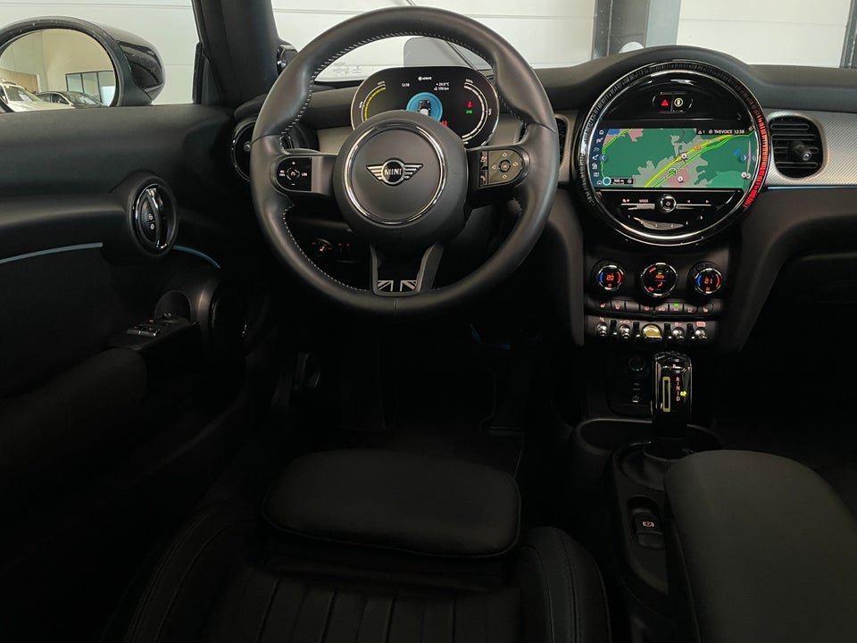 MINI Cooper SE Maximise 3d