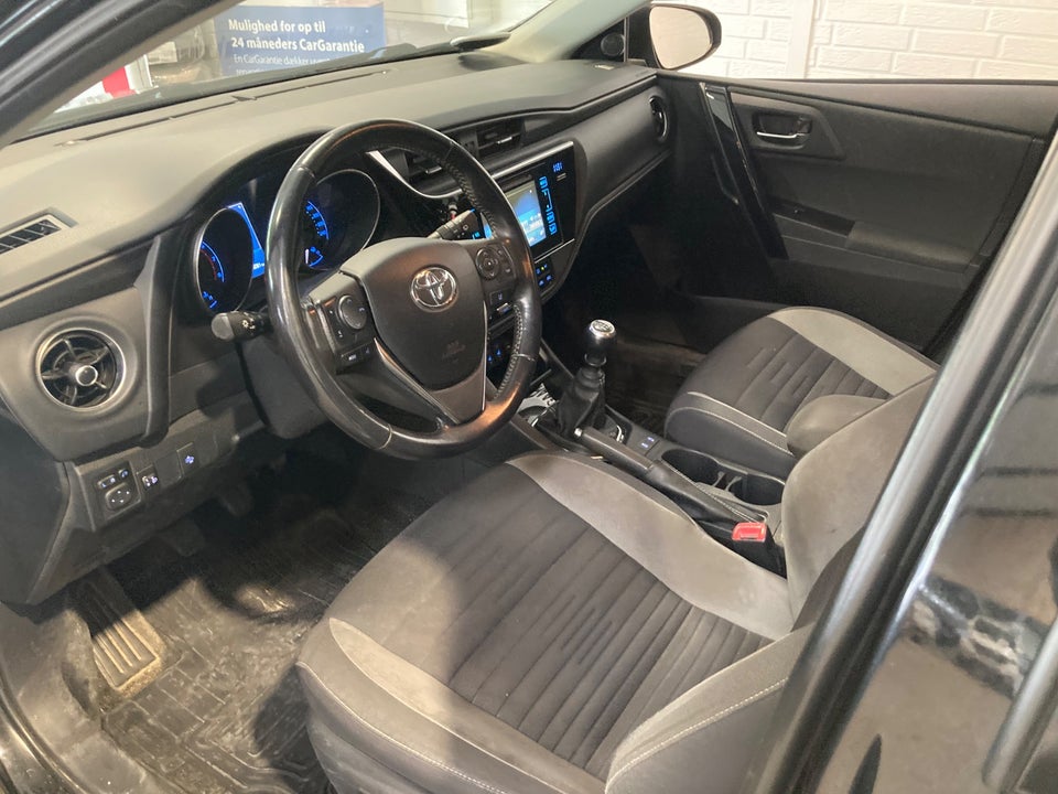 Toyota Auris 1,2 T T2 Comfort 5d
