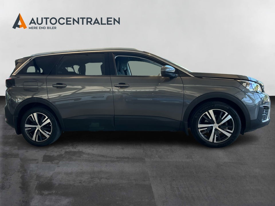 Peugeot 5008 1,2 e-THP 130 Active 7prs 5d