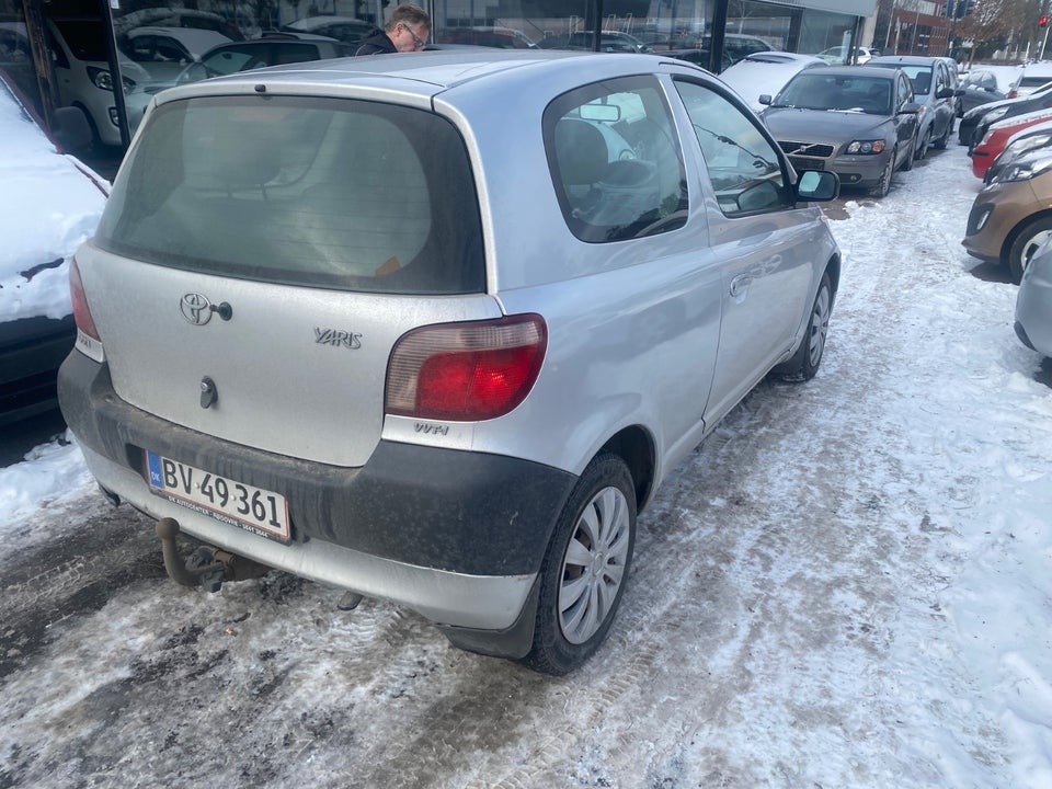 Toyota Yaris 1,0 Luna 3d