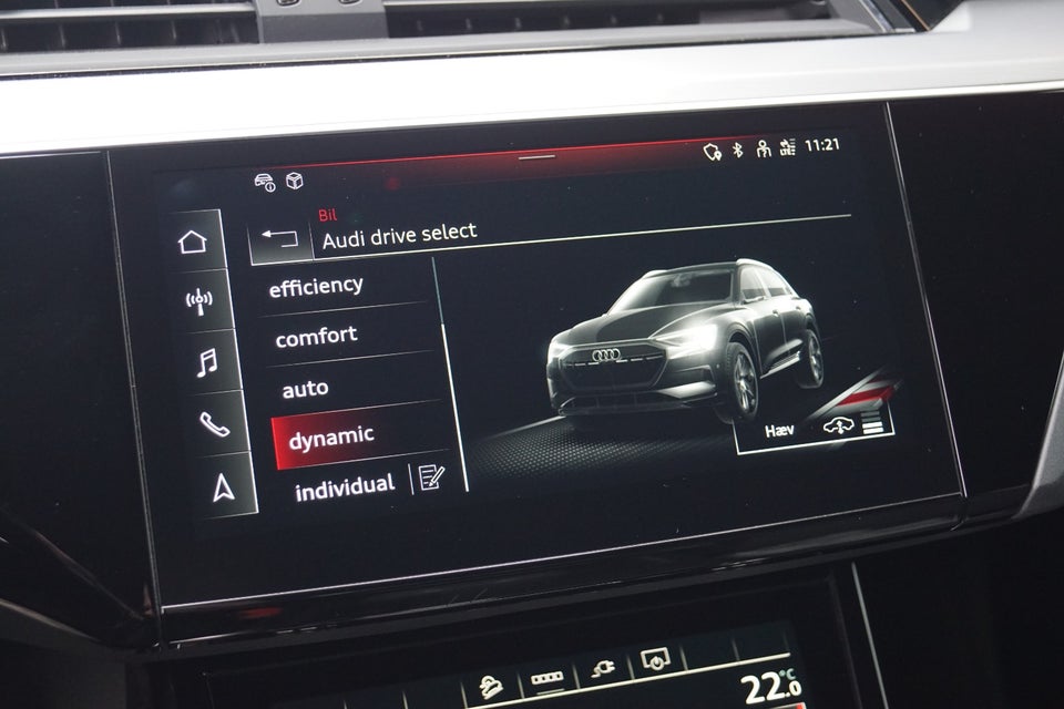 Audi e-tron 55 S-line quattro 5d