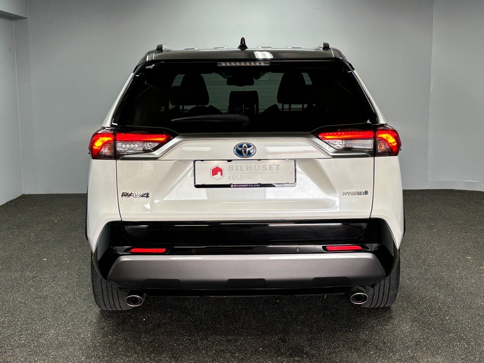 Toyota RAV4 2,5 Hybrid H3 Style MDS 5d