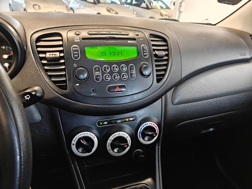 Hyundai i10 1,1 Comfort 5d