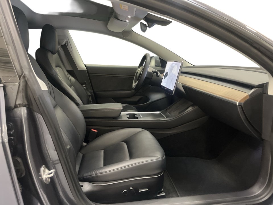 Tesla Model 3 Performance AWD 4d