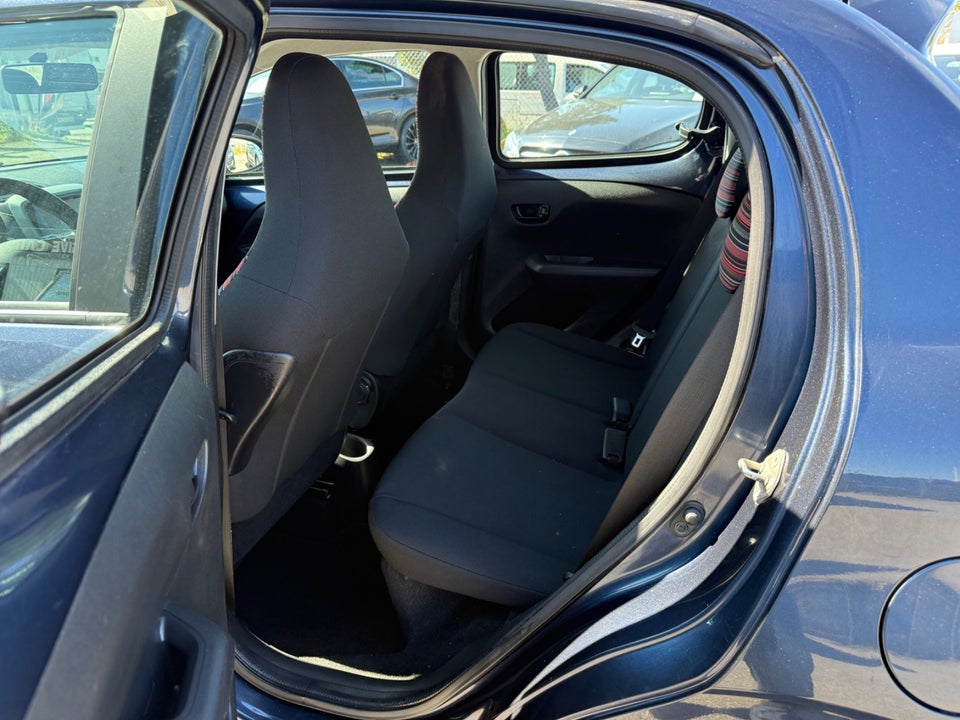 Citroën C1 1,2 PureTech Shine 5d