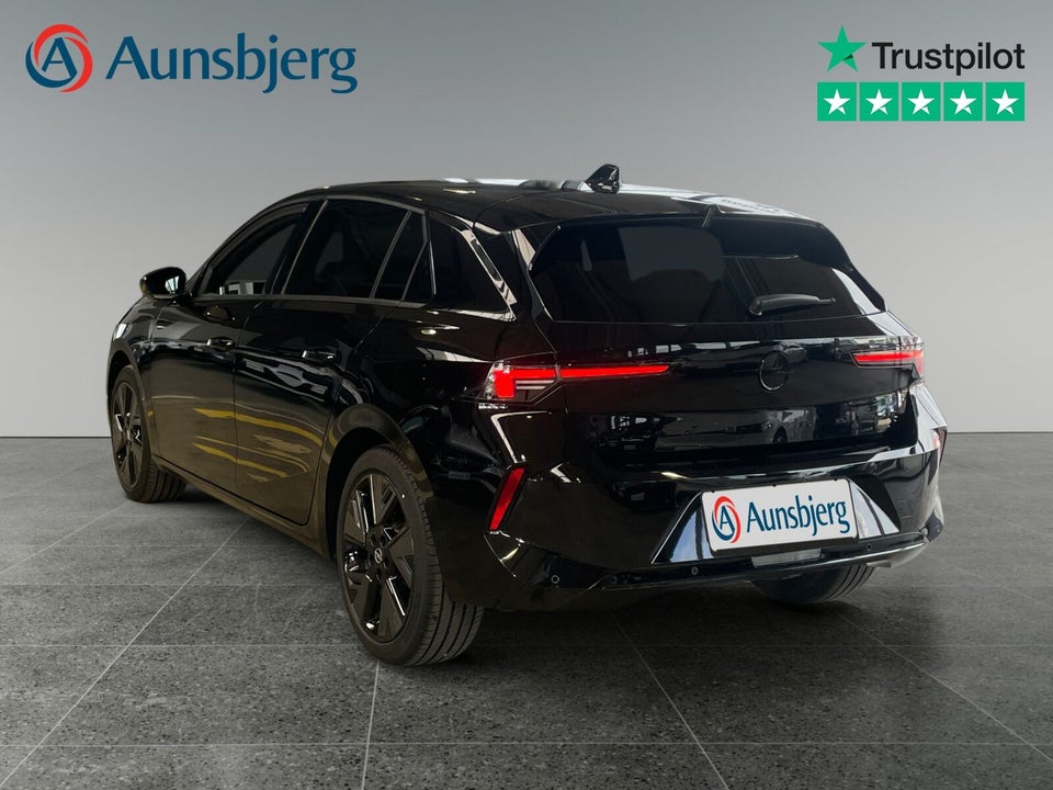 Opel Astra-e 54 GS 5d