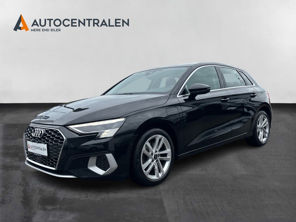 Audi A3 40 TFSi e Prestige Sportback S-tr. 5d