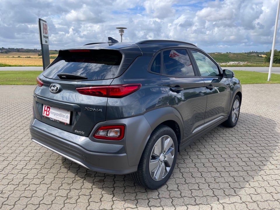 Hyundai Kona 64 EV Premium 5d