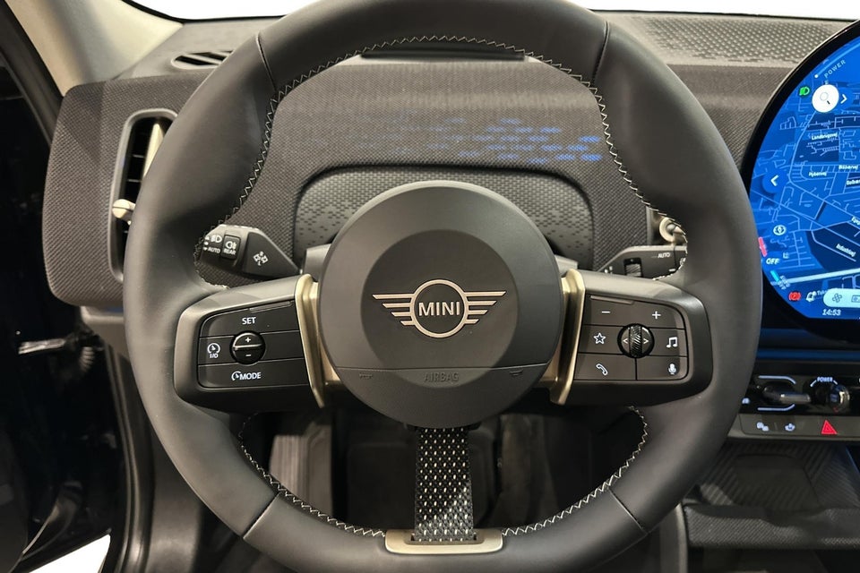 MINI Countryman SE Classic Trim M+ ALL4 5d