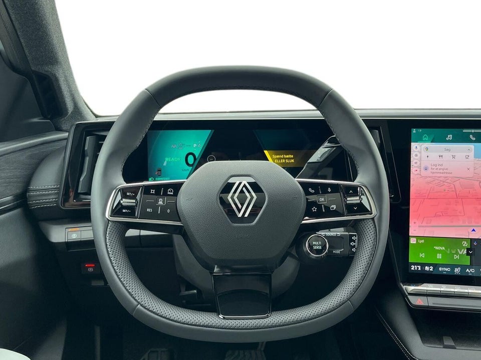 Renault Scenic E-Tech 87 Iconic 5d