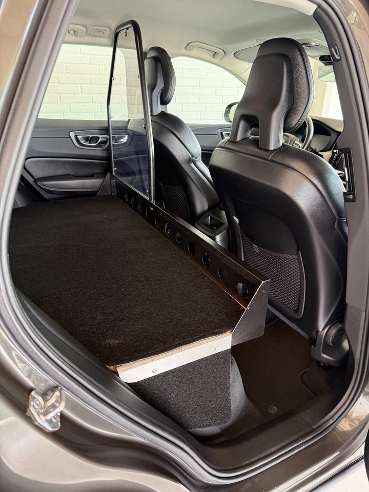 Volvo XC60 2,0 T5 250 Inscription aut. AWD Van 5d