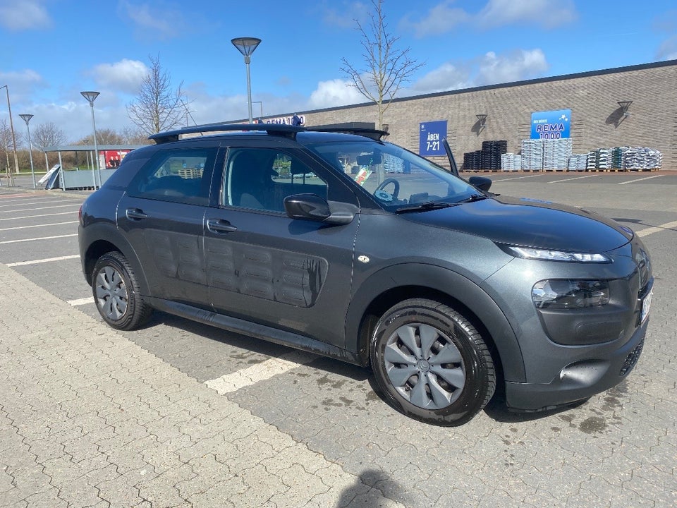 Citroën C4 Cactus 1,6 BlueHDi 100 Feel 5d