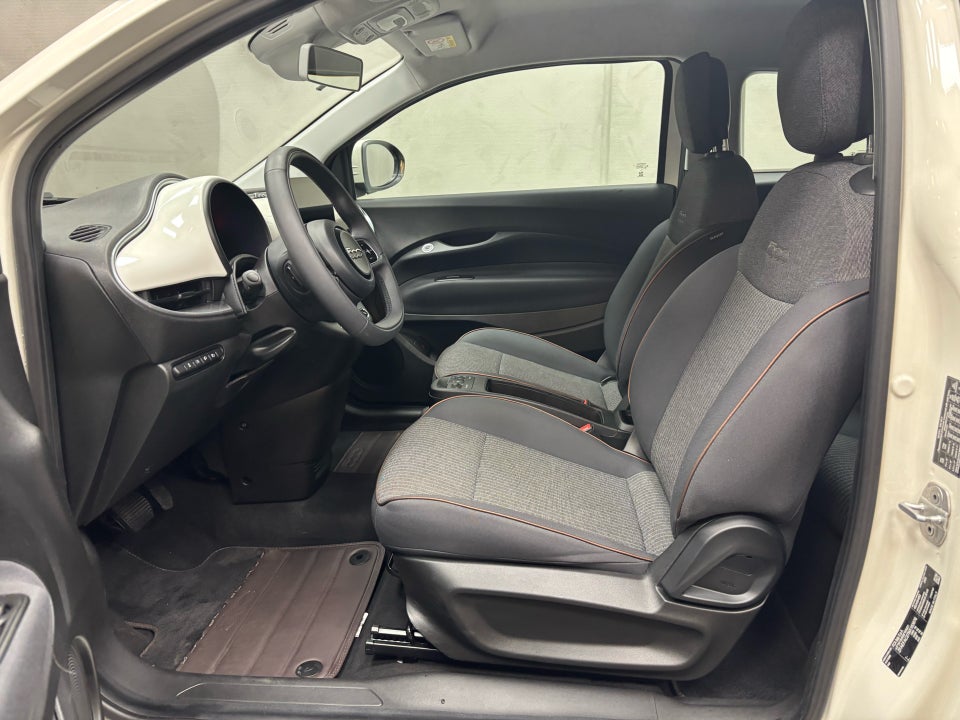 Fiat 500e 24 Icon 3d