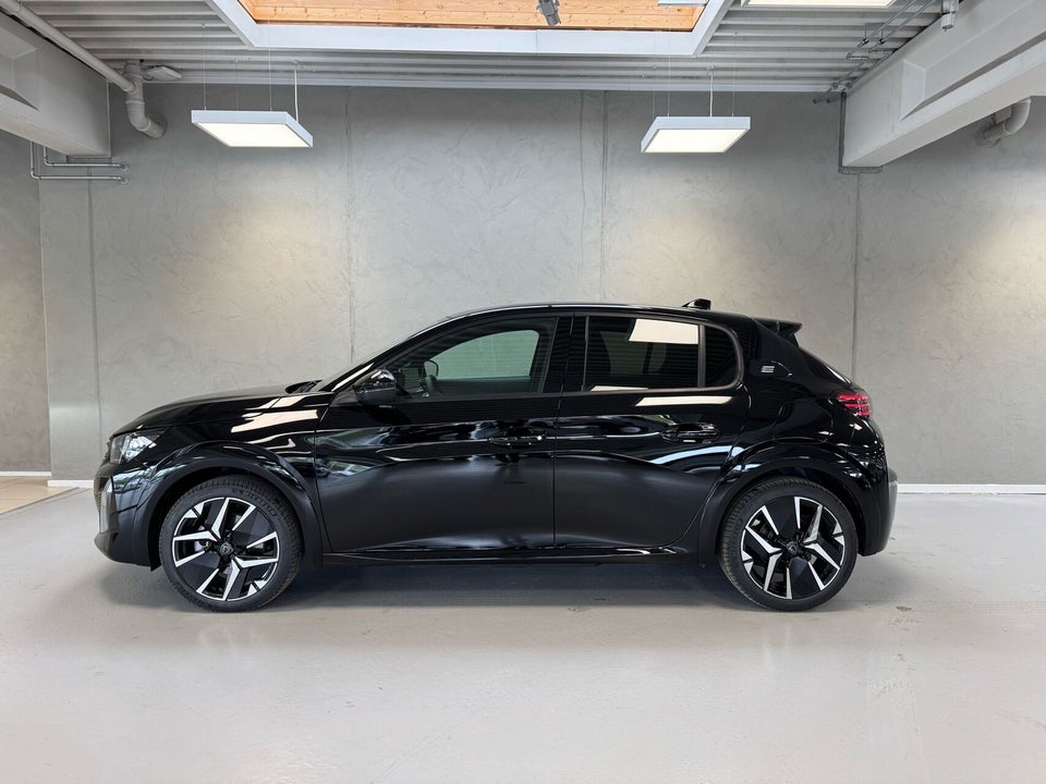 Peugeot e-208 54 GT Pack 5d