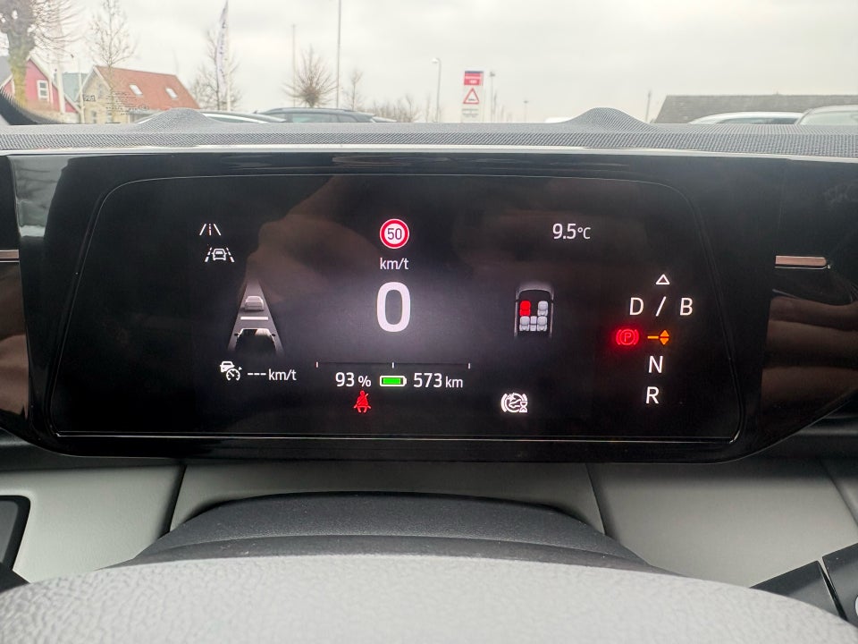 Ford Capri 77 Premium Extended Range 5d