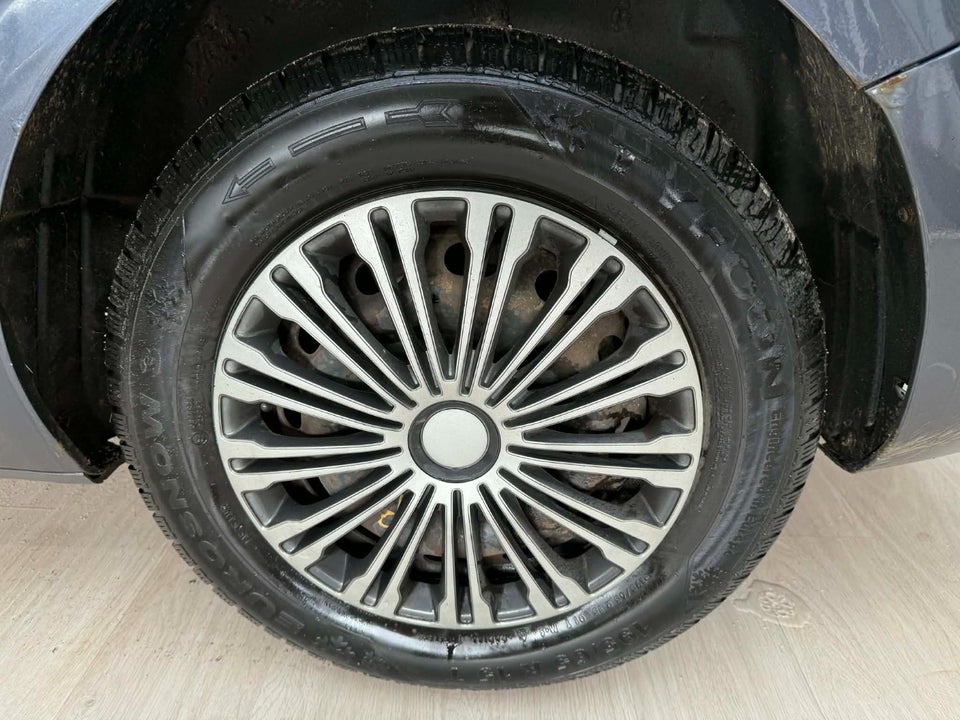 Ford Focus 1,6 TDCi 109 Style+ stc. 5d