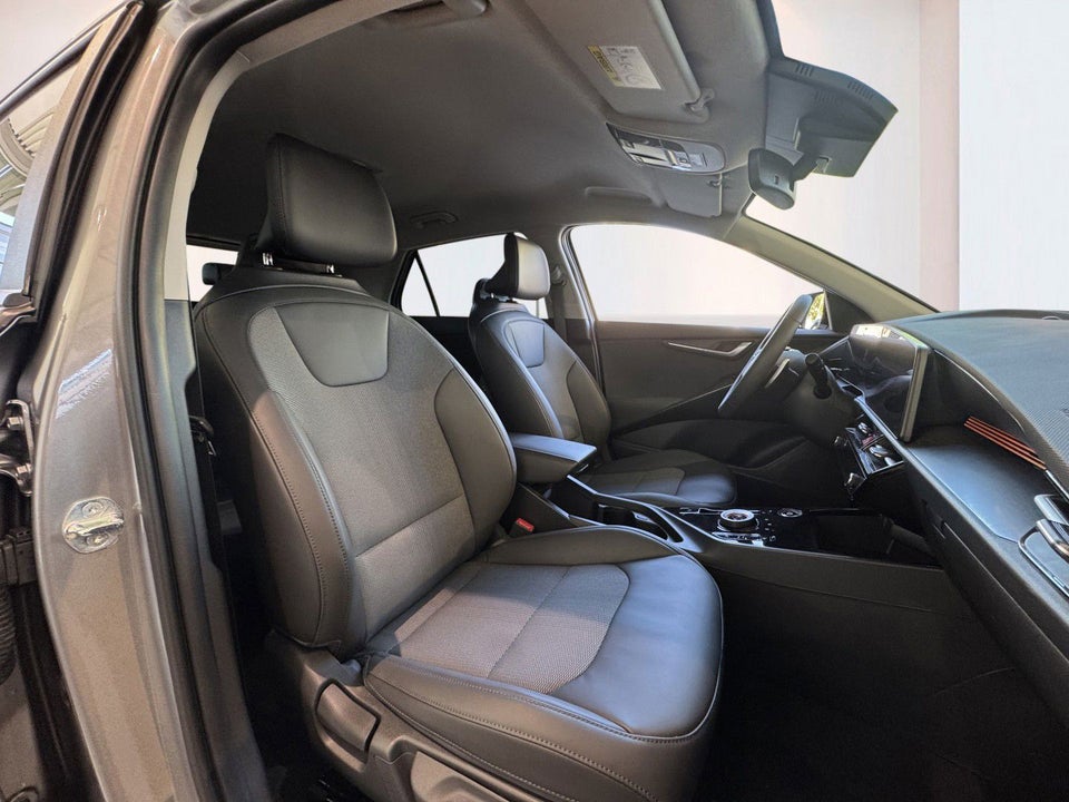 Kia Niro 64 EV Prestige 5d
