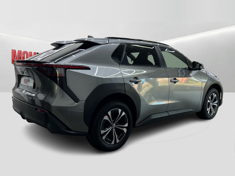 Toyota bZ4X Active 5d