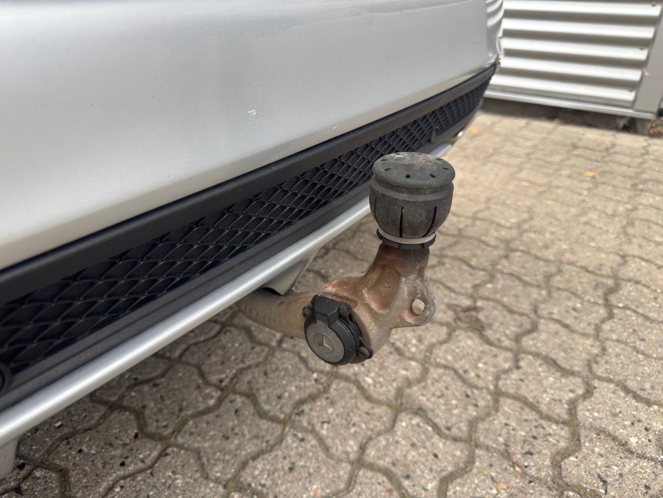 Mercedes C200 2,0 Edition C stc. aut. 5d