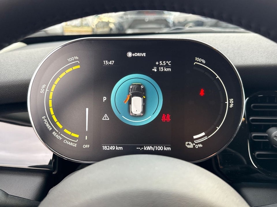 MINI Cooper SE Essential 3d