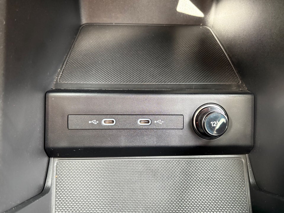 Audi Q4 e-tron 40  5d