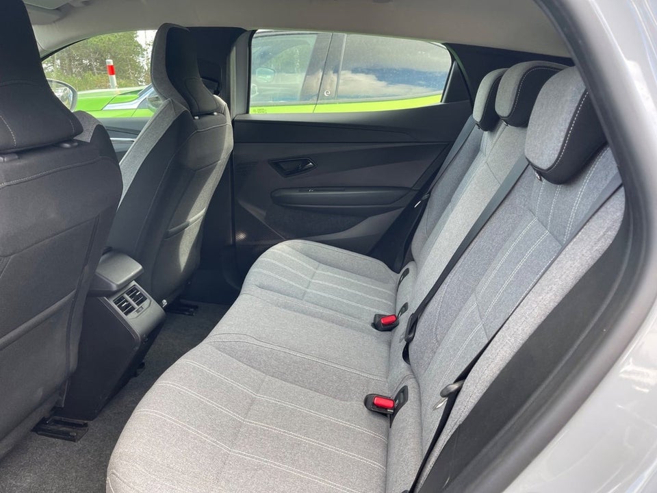 Renault Megane E-Tech 40 Equilibre 5d