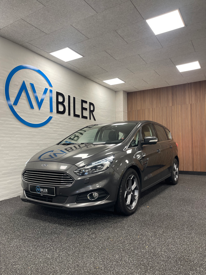 Ford S-MAX 2,0 TDCi 180 Titanium aut. 5d