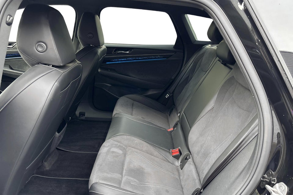 VW ID.7 77 Style+ Tourer 5d